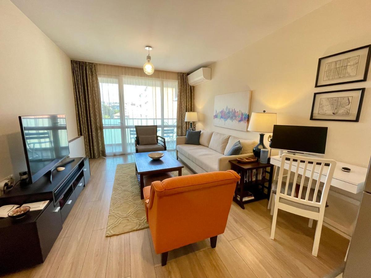 Astoria Apartment Veliko Tárnovo Exterior foto