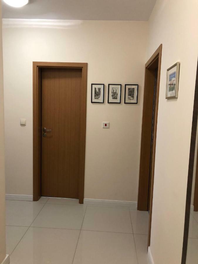 Astoria Apartment Veliko Tárnovo Exterior foto